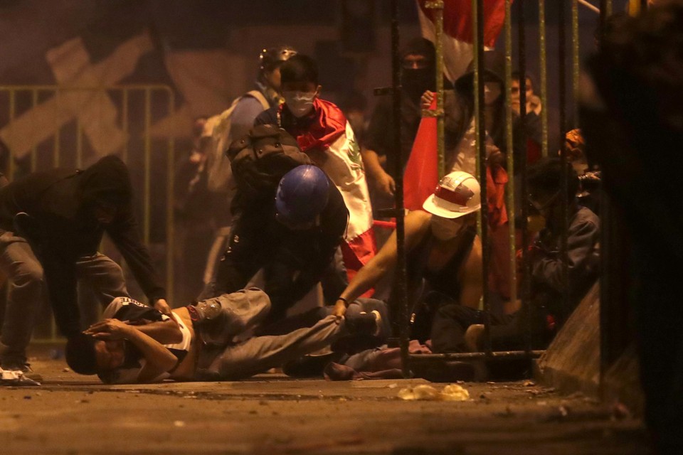 Protesten tegen de nieuwe president lopen uit de hand in Peru
