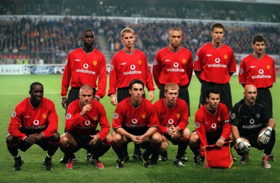 Zich voorstellen spreker scherp QUIZ. Herkent u nog de spelers van Anderlecht én Manchester United uit  2000? | Het Nieuwsblad Mobile