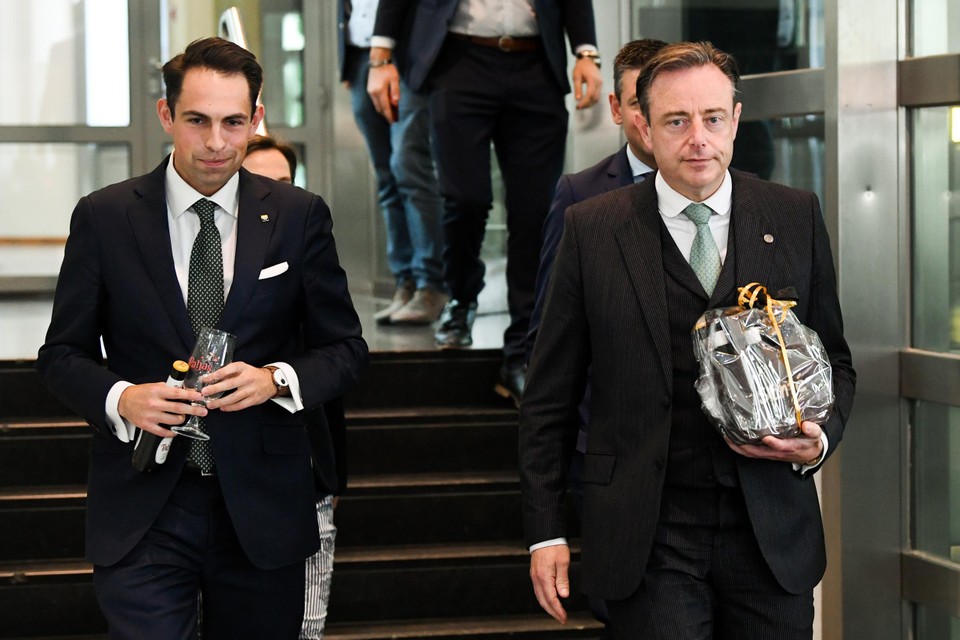 Tom Van Grieken en Bart De Wever ontmoetten elkaar in 2019 voor gesprekken na de verkiezingen. 