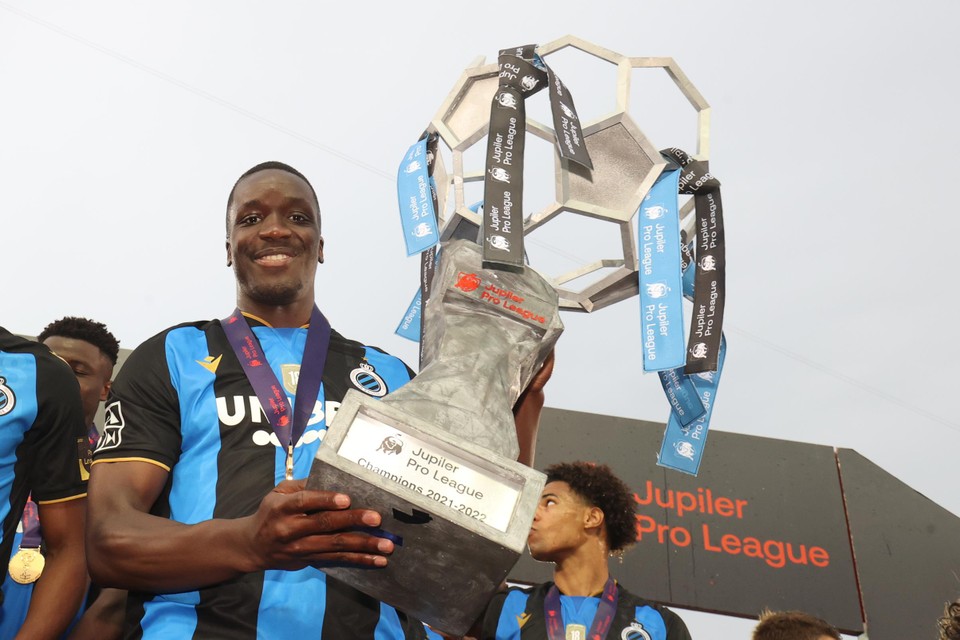 Stanley Nsoki moet Club Brugge een slordige 12 miljoen euro opleveren. 