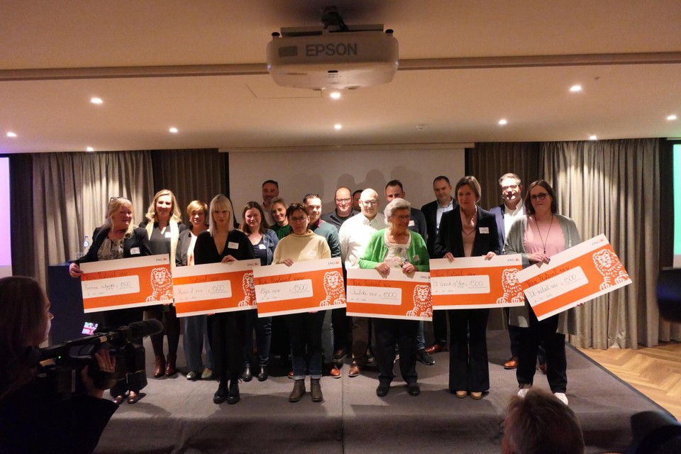 De organisatie mocht donderdag nog enkele cheques uitdelen aan lokale goede doelen.