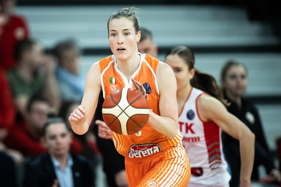 Kim Mestdagh continues to perform strongly in the Euroleague, but lost. 