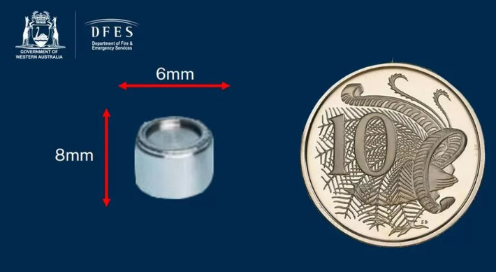 De capsule is niet groter dan een muntstukje