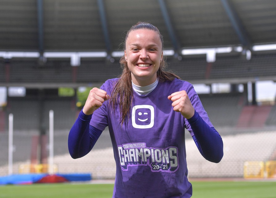 RSC ANDERLECHT VS CLUB YLA Lore Jacobs (9) of Anderlecht pictured during a  female soccer game