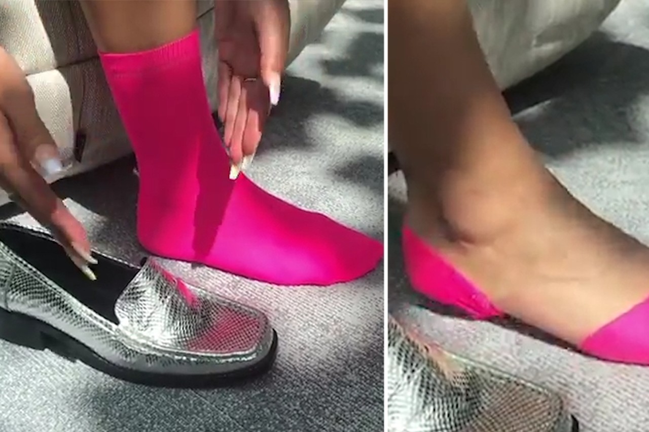 Waakzaamheid Instrument een beetje Magisch”: met dit trucje worden gewone sokken 'onzichtbaar' in lage  schoenen | Het Nieuwsblad Mobile
