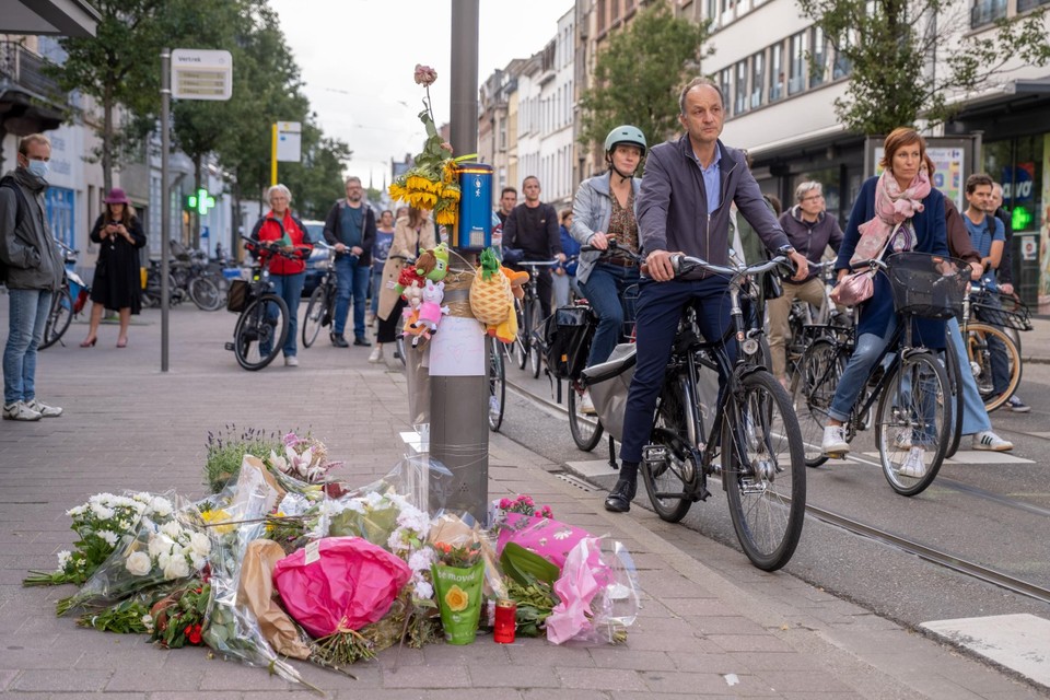 Naar aanleiding van het dodelijke verkeersongeval kwam er een fietstocht voor veilige kruispunten. 