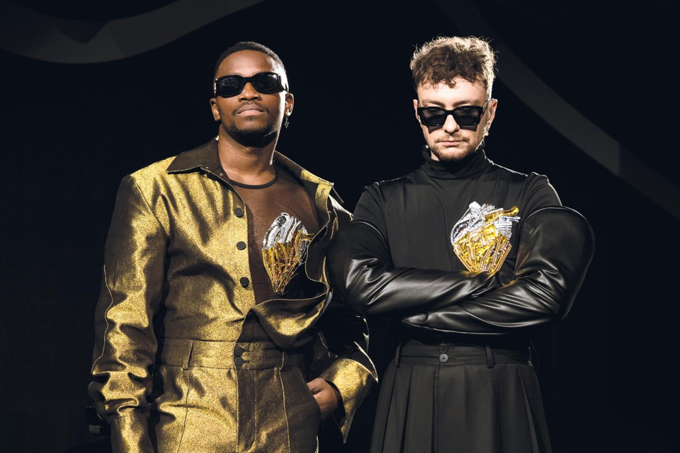 Oekraïne is er ook dit jaar weer bij, ondanks de oorlog. Met het elektro-duo Tvorchi.