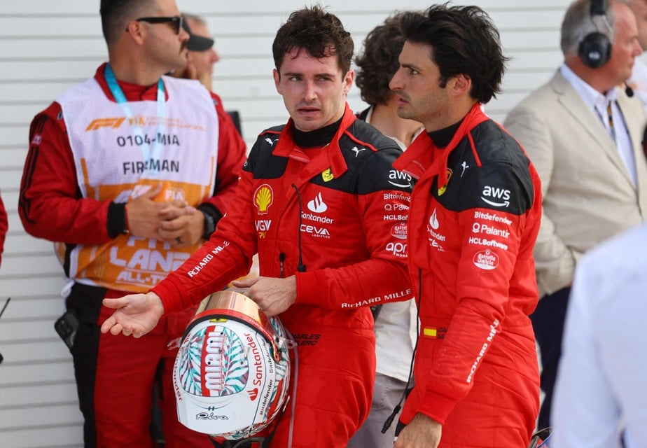 Charles Leclerc and Carlos Sainz are having a difficult start to the season with Ferrari.
