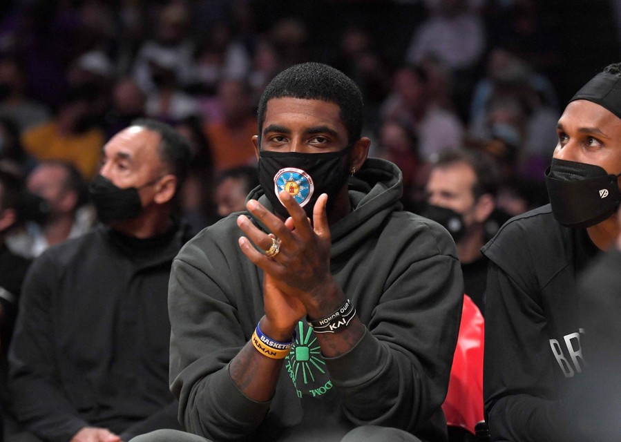 Kyrie Irving mag voorlopig niet spelen.
