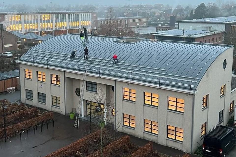 Op het dak van de zorgcampus komen 623 zonnepanelen. 