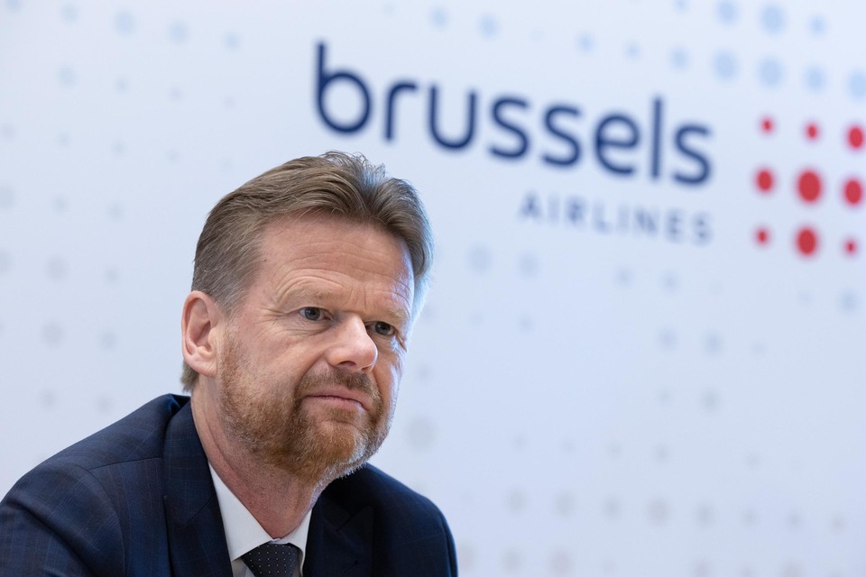 Peter Gerber, CEO van Brussels Airlines, wil maandag samenzitten met de vakbonden 