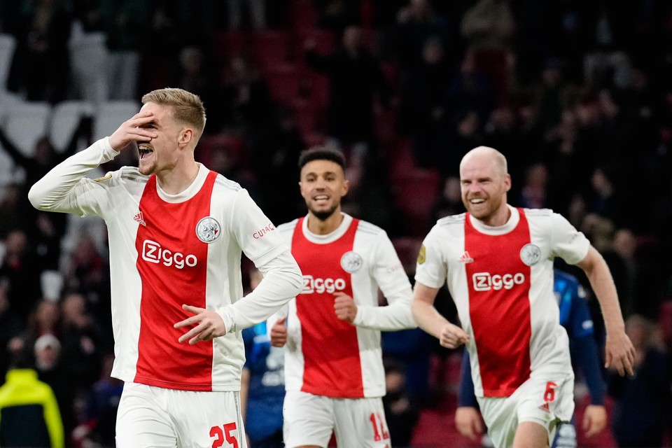 Een wedstrijd tegen de Nederlandse topclub Ajax zullen Belgische clubs en supporters nog wel zien zitten. 