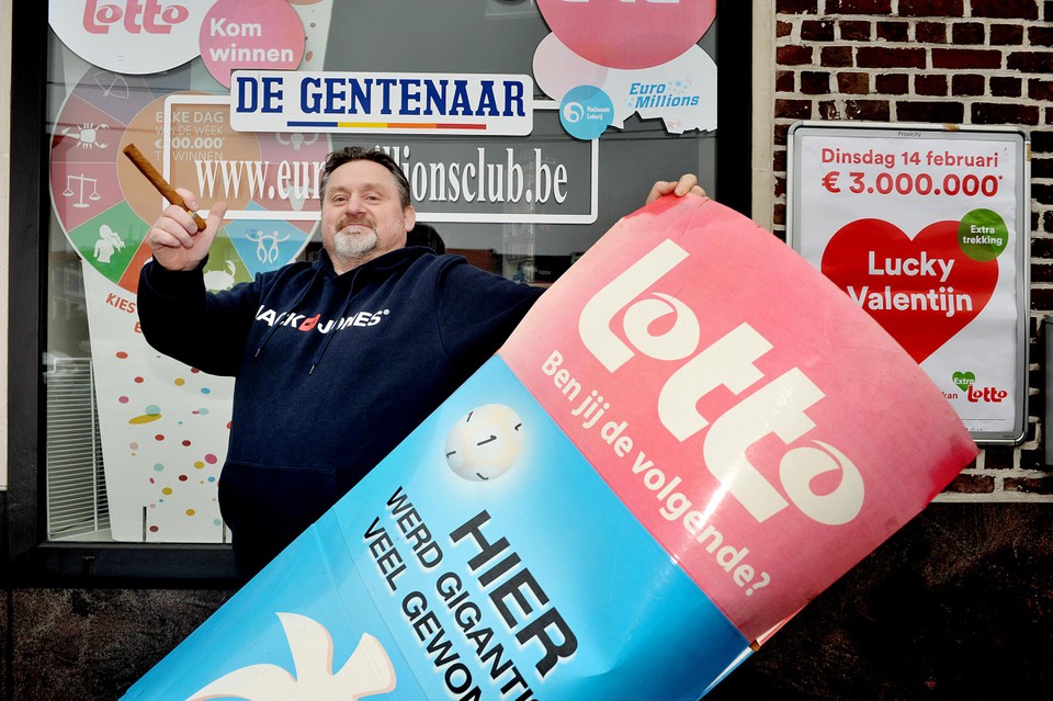 Bart Van Peteghem (52) van Krantenshop Eenbeekeinde
