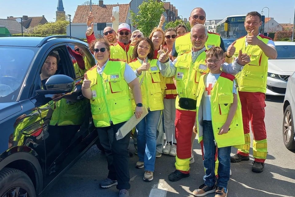 Red Cross volunteers sold 410,000 plasters for local departments