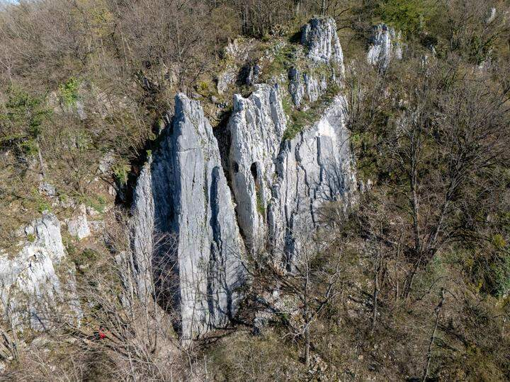 Sub-Massif Castel 2 in Pont-à-Lesse.