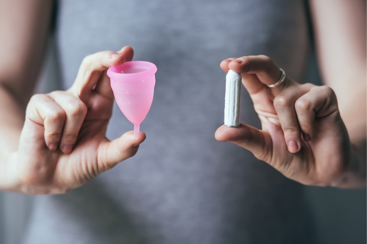 Wetenschap waarschuwt voor gebruik van de menstruatiecup | Het Mobile