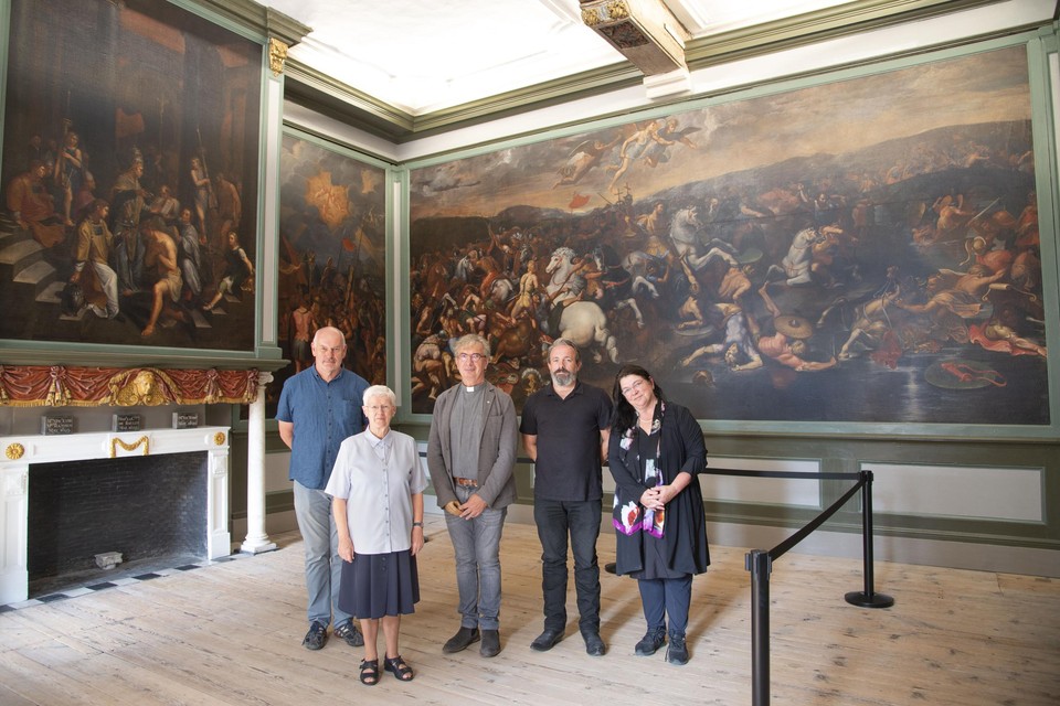 Priester-politicus Leon de Foere haalde de grootste nog bewaarde kopie van Rafaels fresco’s 200 jaar geleden naar Brugge. 