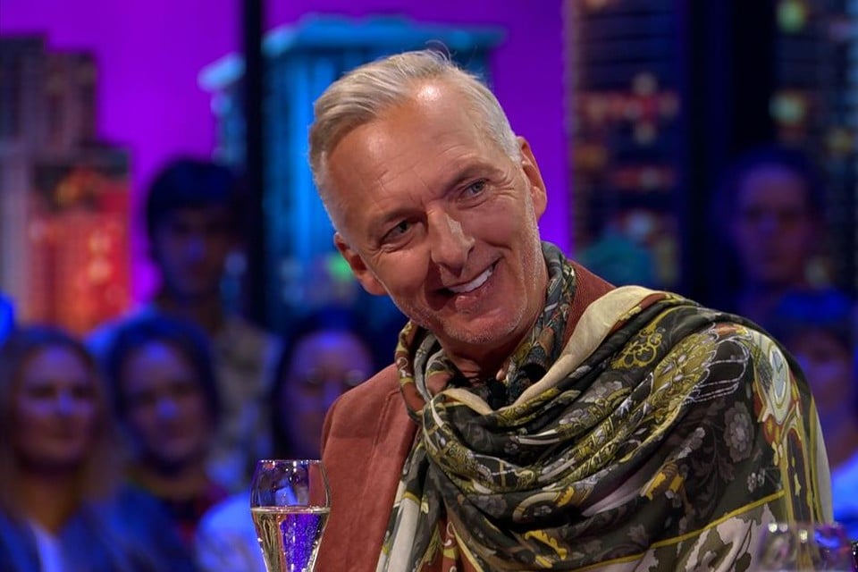 Martien Meiland verklapt in ‘Cooke & Verhulst show’ vraagprijs voor zijn  chateau