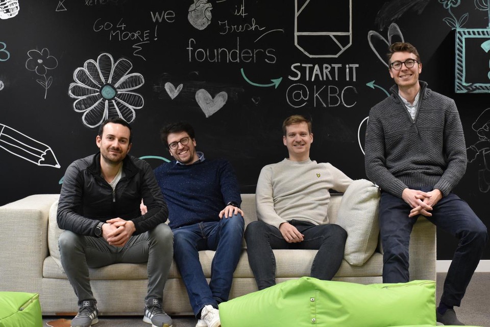 Erwan, Martin, Baudouin en Romain zijn de initiatiefnemers van de app Owlee. 