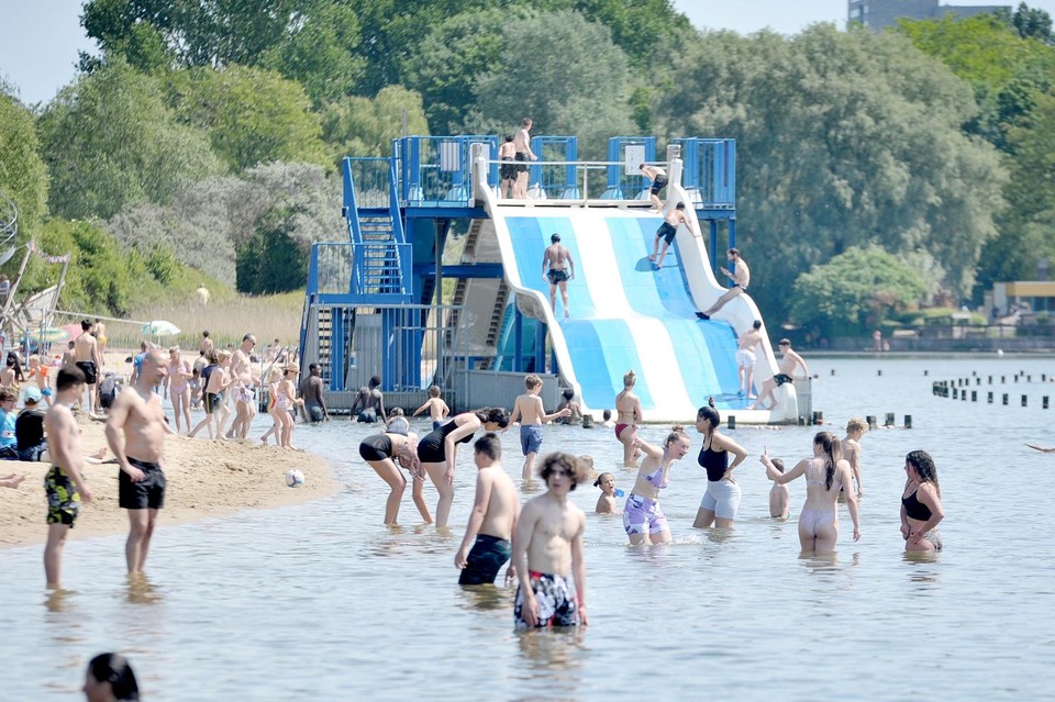 Een beeld van zondag. Woensdag wordt het nog warmer, maar zwemmen blijft taboe.