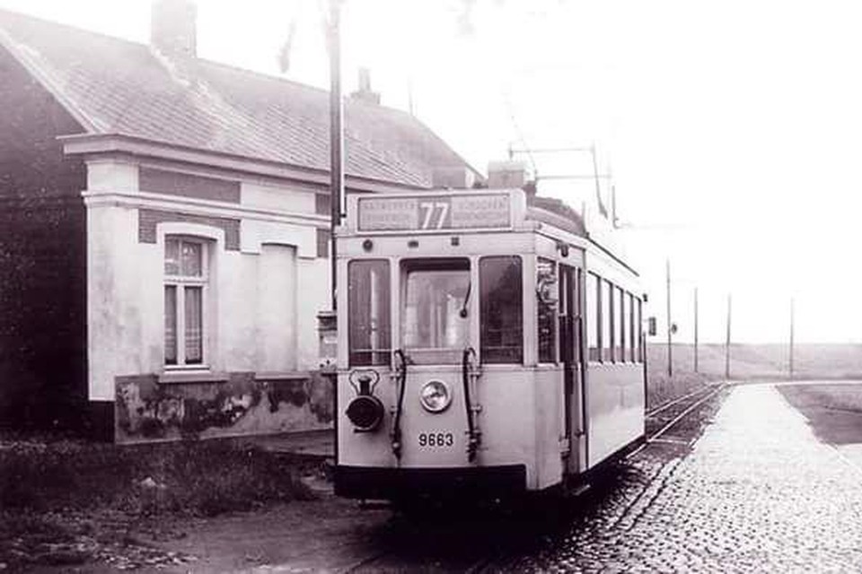 Tramway 77.