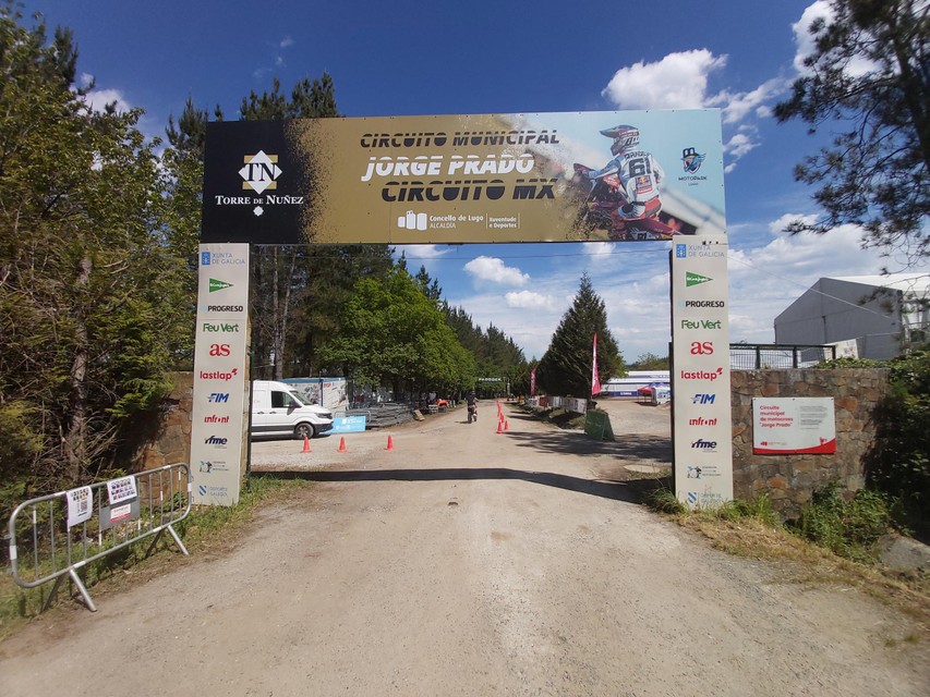 The entrance to the circuit in Lugo, which is named after Prado.