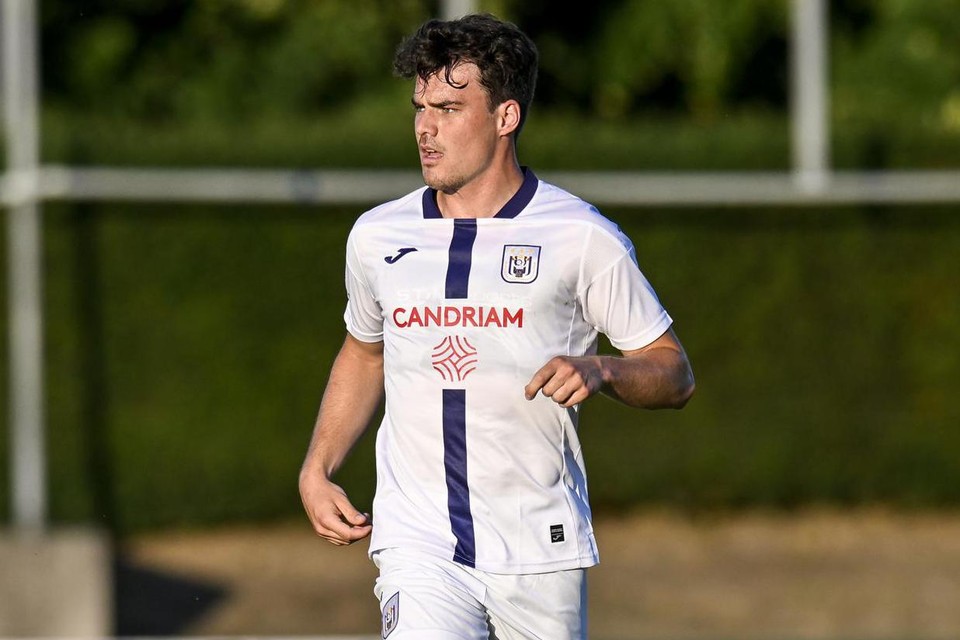 BELGIUM SOCCER CPL D22 KMSK DEINZE VS RSCA FUTURES Lucas Lissens (47) of RSC  Anderlecht pictured