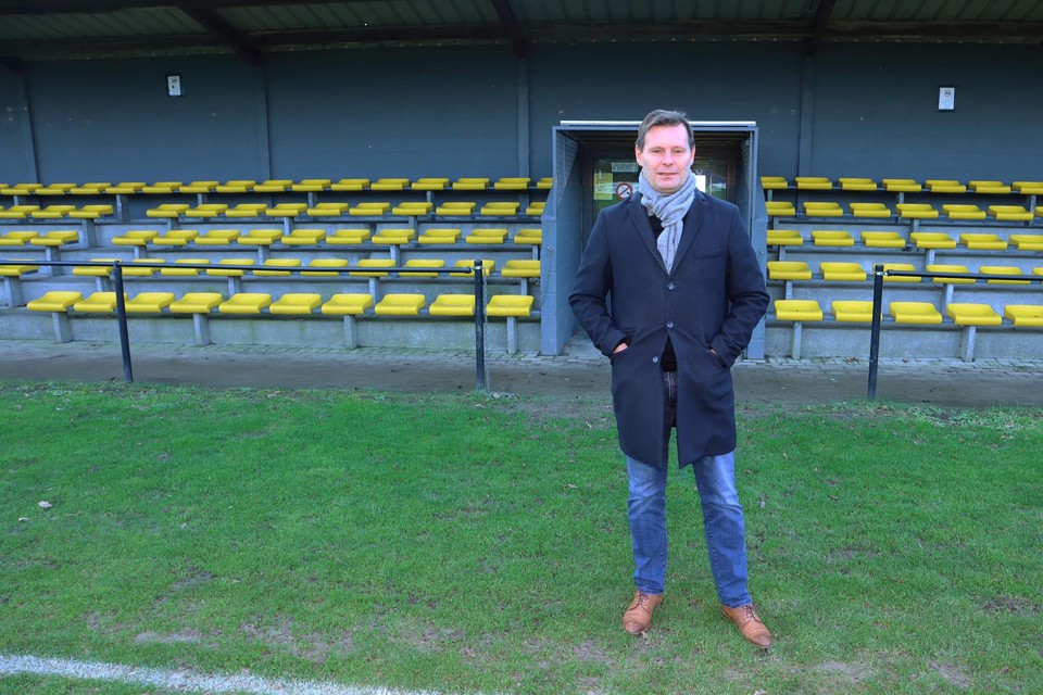 Vooral de spelers van KSKV Zwevezele hekelen de beperkte medewerking van de gemeente, maar burgemeester Lieven Huys ontkent dat de club ontevreden is over de inspanningen.