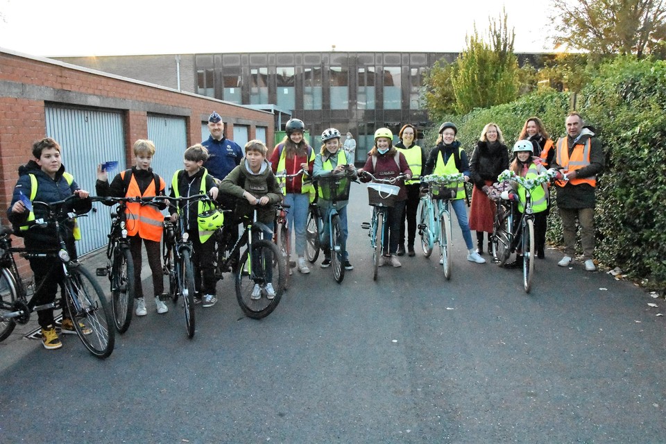 Al deze leerlingen maken al kans op een prijs omdat ze met een helm of fluorescerende kledij naar school fietsten. 