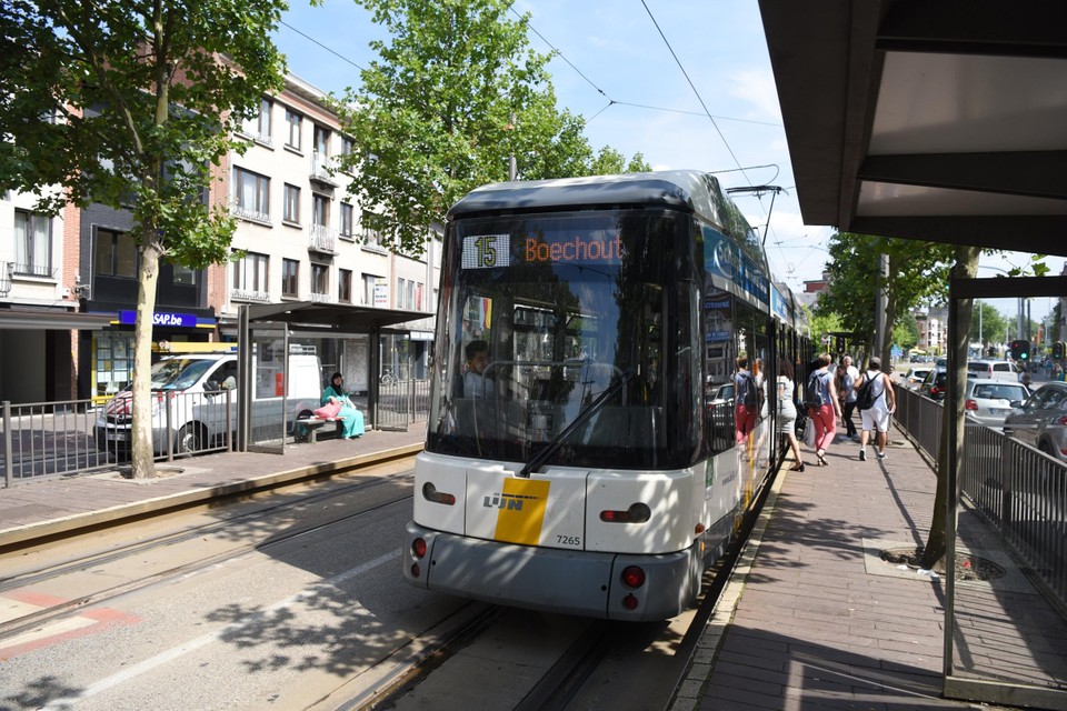 Tramlijn 15 is één van de lijnen die in het nieuwe tramnet dreigt te verdwijnen. 