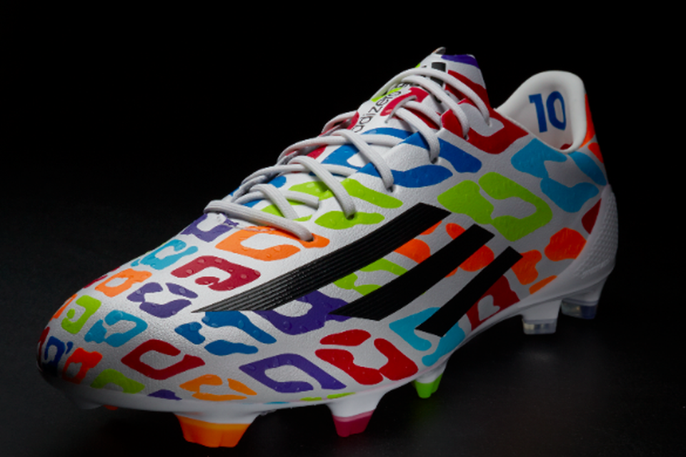 Adidas wenst Messi verjaardag met nieuwe schoenen Het Nieuwsblad Mobile