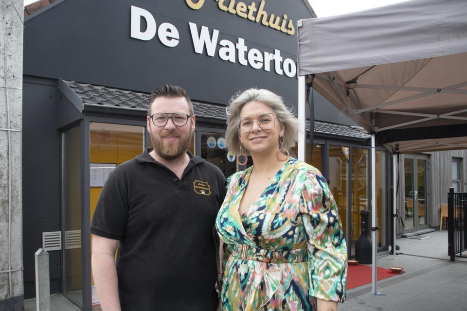 Carolyne Willems (38) en Stefan Vannieuwenhuyse (38) van frituur De Watertorre.