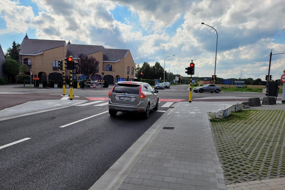 Het kruispunt in Waarloos (Kontich) werd al aangepakt