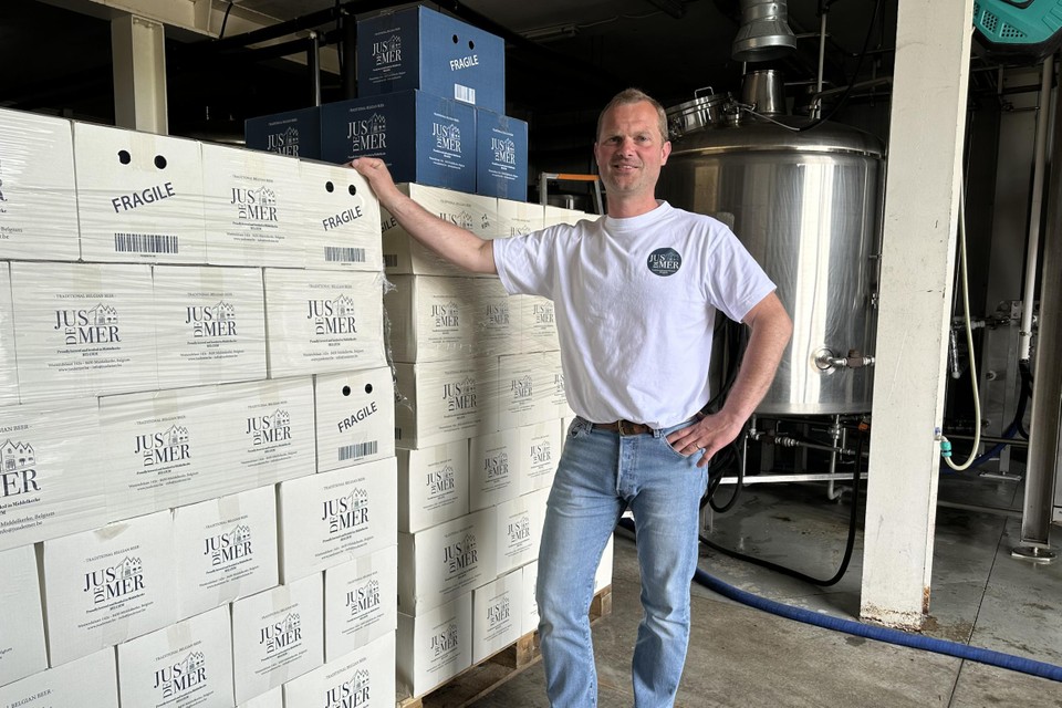 Stijn baat voortaan de brouwerij uit en wil nu Vlaandreen veroveren.