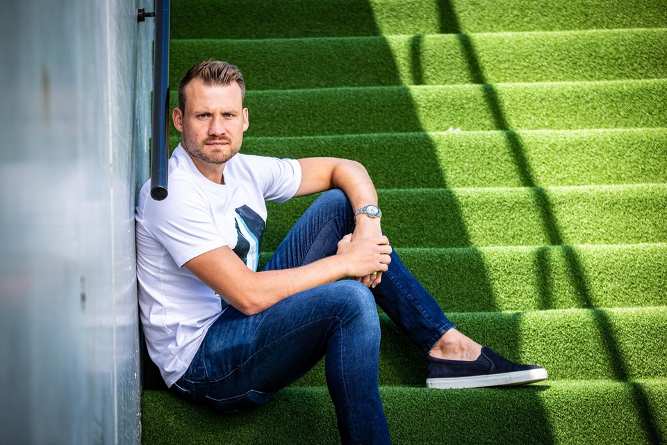 Simon Mignolet.