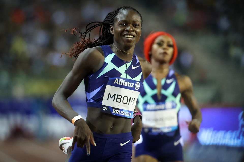 De Mozambikaanse youngster Christine Mboma won in 21.84.