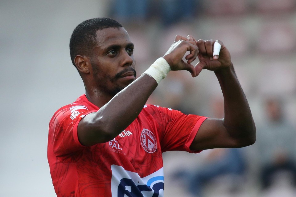 A transfer is always on the mind of Faïz Selemani, but the love for KV Kortrijk has not diminished.  