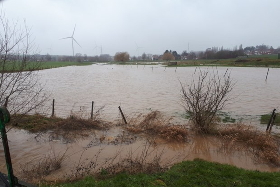 In Halle liep de Grote Weide onder als natuurlijk overstromingsgebied van de Groebegracht. 