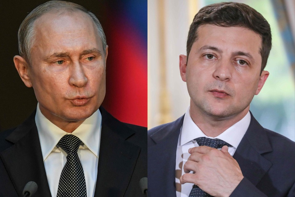 Poetin (links) heeft ons “een belangrijke les geleerd”, Zelenski (rechts) heeft zijn “stempel op de geschiedenis gedrukt”. 