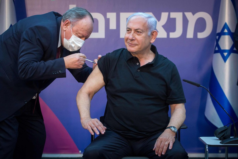 Begin januari kreeg de Israëlische premier Benjamin Netanyahu zijn tweede coronaprik 