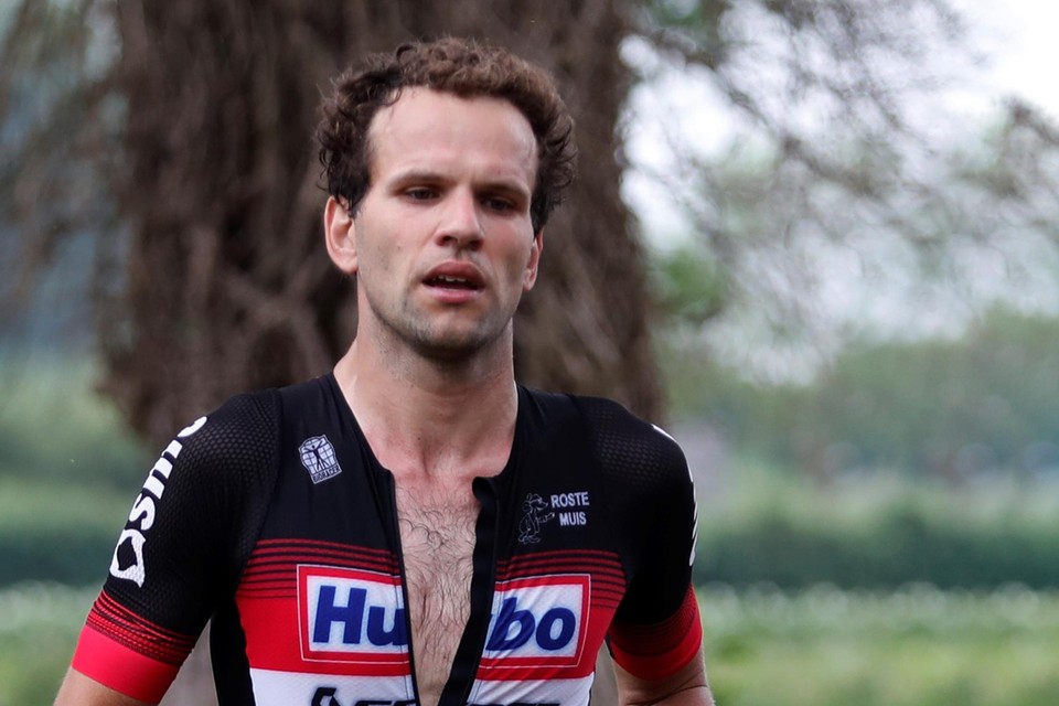 Tom Vander Hoogerstraete: “Over twee weken ga ik mijn kans in de halve triatlon van Willebroek.”