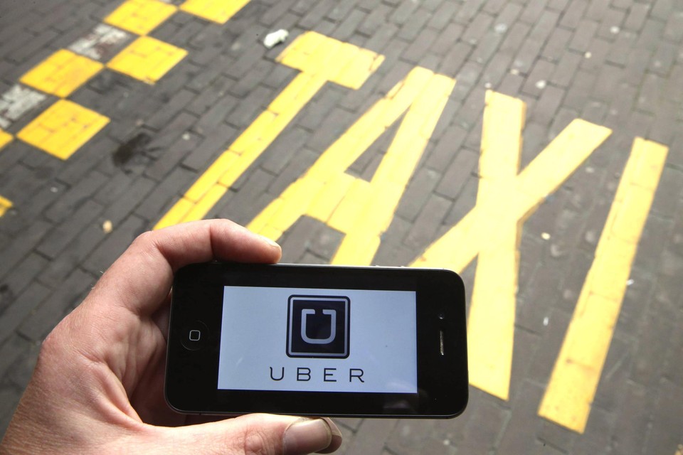 Taxi-app Uber, actief in 70 landen, claimt 180 miljoen gebruikers per maand. 
