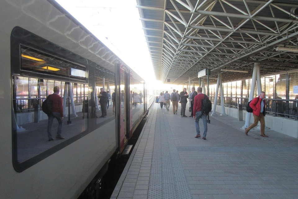 Een hele dag om het halfuur op een trein stappen in station Noorderkempen is nog niet voor morgen.  