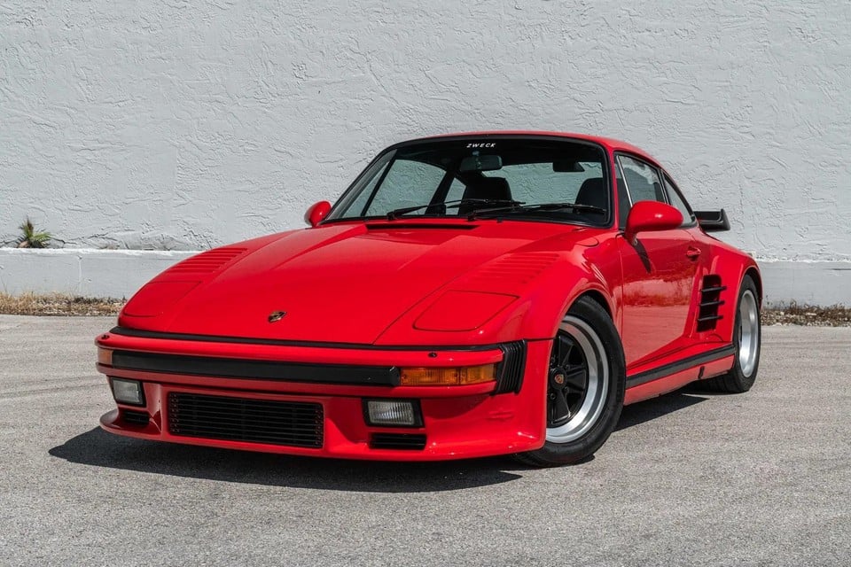 Again iconic model is relevant: « ugliest Porsche ever » may come back