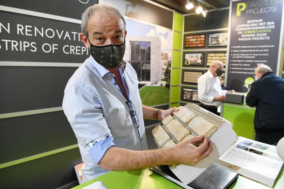 Ronald Veltmans verkoopt isolatie als zoete broodjes.