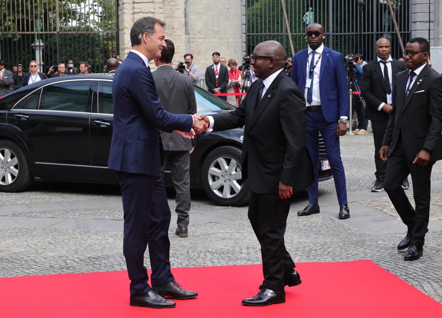 Eerste minister Alexander De Croo verwelkomt de Congolese premier Jean-Michel Sama Lukonde 