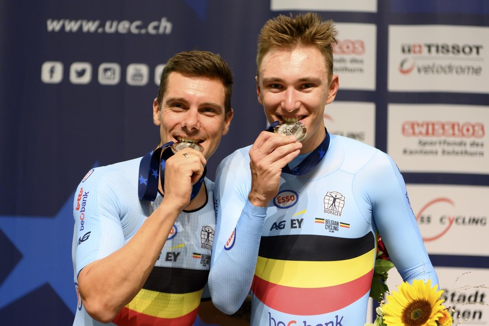 Kenny De Ketele en Lindsay De Vylder met de zilveren medaille.