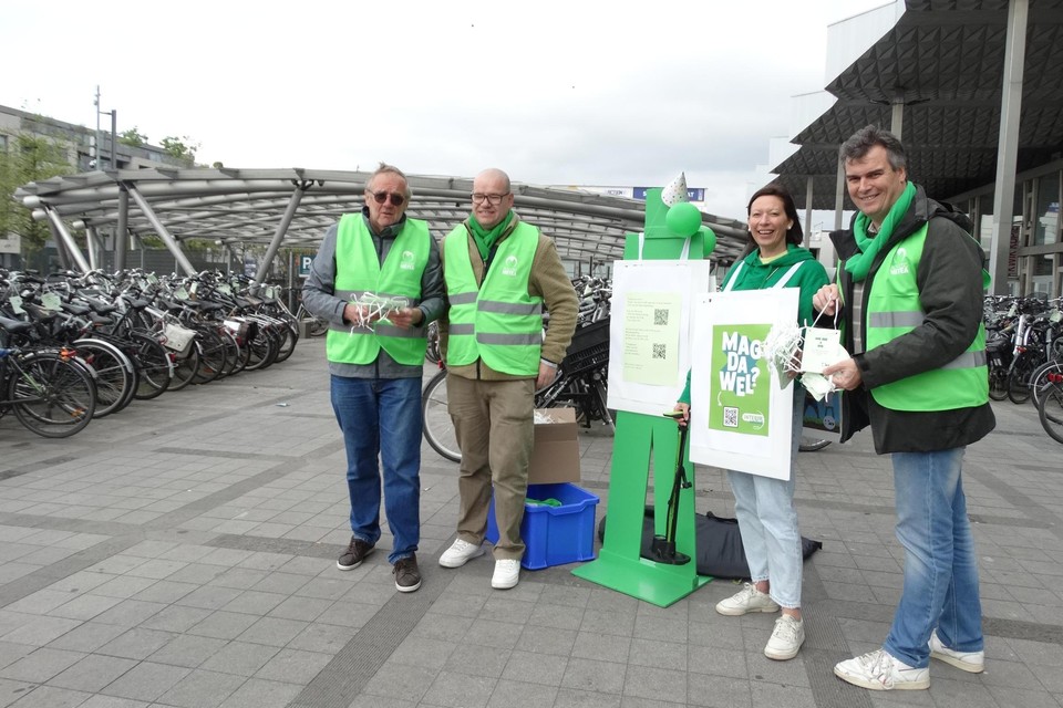 De ACV-militanten stonden dinsdagochtend opgesteld aan het Sint-Niklase station.