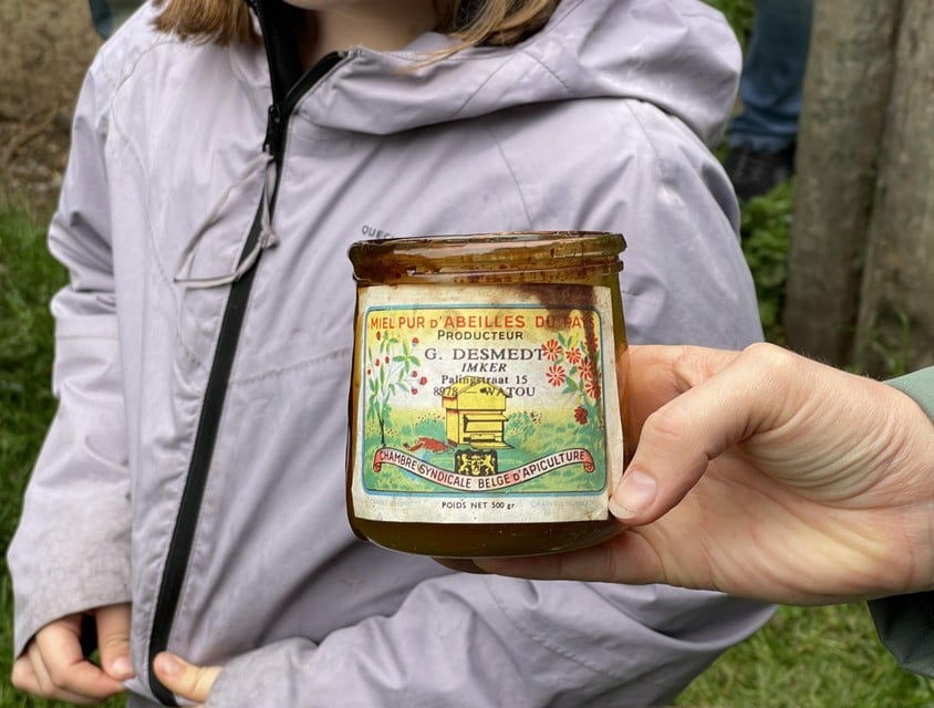 The honey comes from Watou.