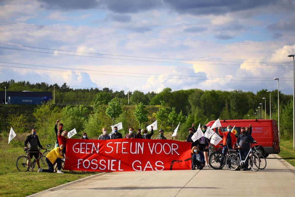 Er was heel wat lokaal protest tegen de komst van de gascentrale.